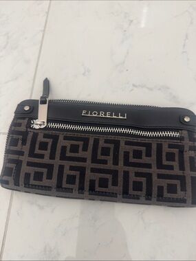 Fiorelli Black & Brown Geometric Zip Wristlet Clutch